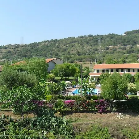 アパート Heaven-1 By Interhome *