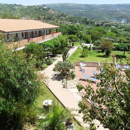 アパート Heaven-1 By Interhome *